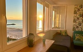 Estudio 1Ere Ligne Vue Mer ,Place De Parking Privee Acces A La Plage De La Residence 3Eme Etage
